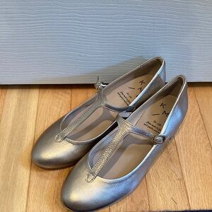 EUC KMB leather shoes
